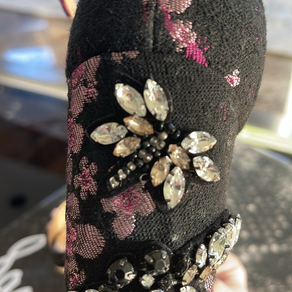 Sam Edelman Sakura Brocade Crystal Dragonfly & Bee Heel Ankle Strap Shoes - Picture 9 of 10